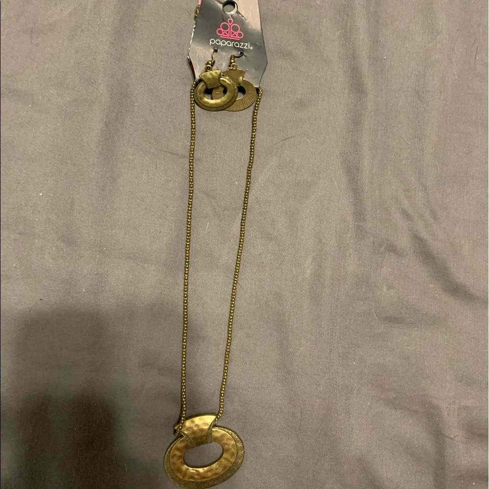 Poparazzi Necklace and Earrings Matching Set